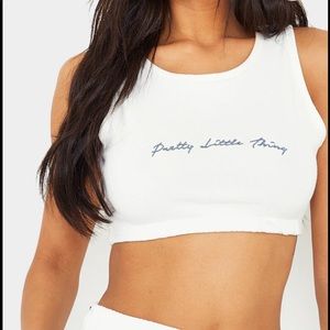 PRETTYLITTLETHING Cropped Embroidered Vest Top